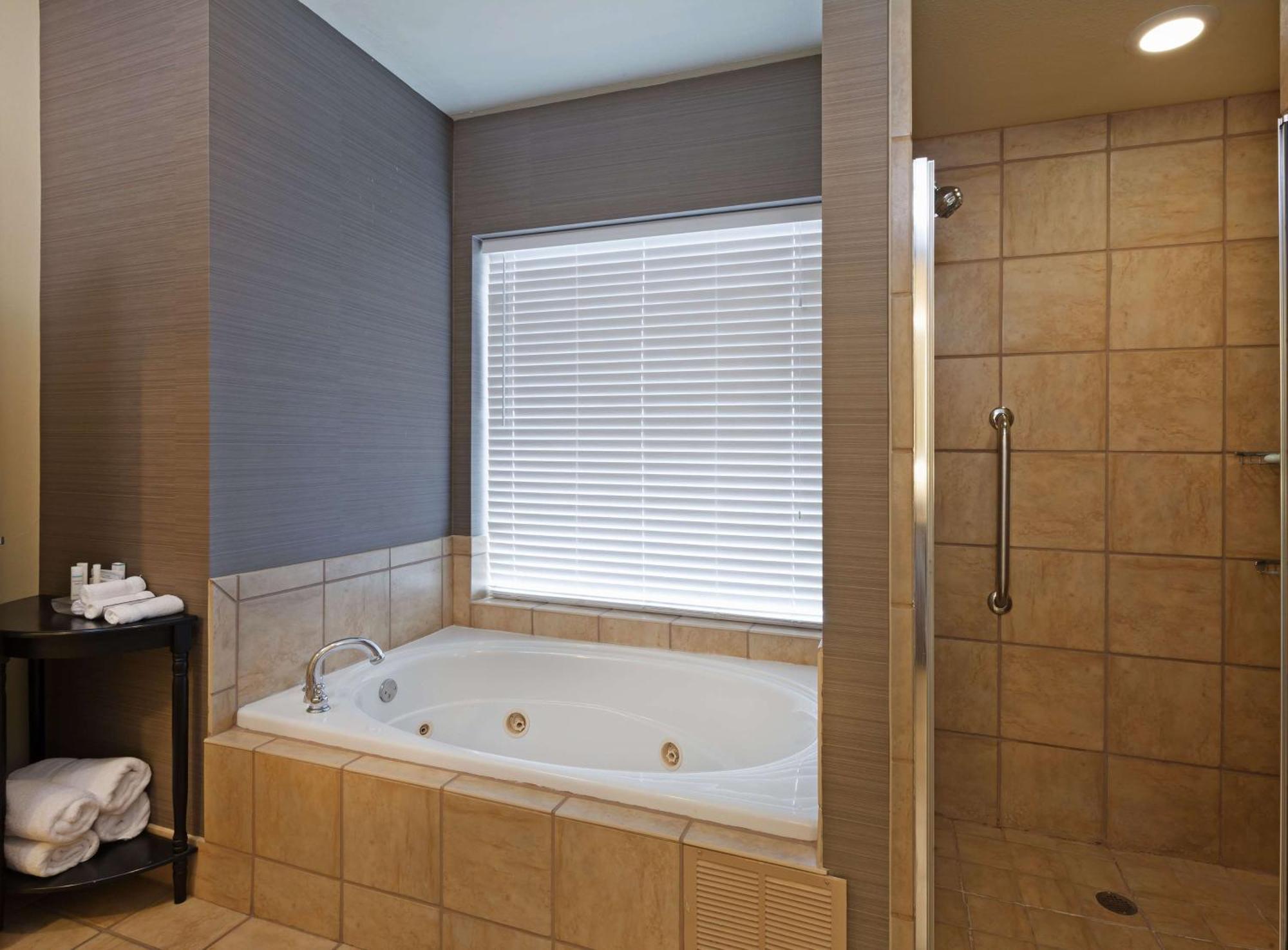 Homewood Suites Wichita Falls Esterno foto